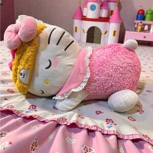 Hello Kitty 18-inch Sleeping Sherpa Plush - Sanrio Slumber Series w/ Tiny Chum